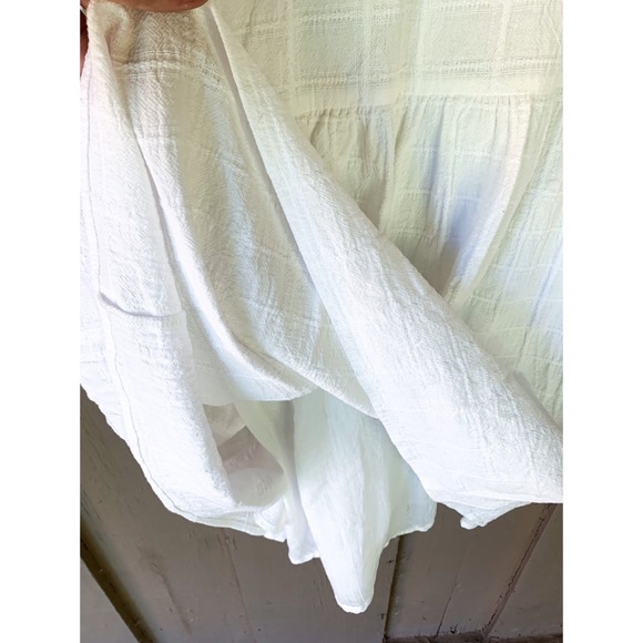 Entro White Dress With Pockets & Buttons L - Picture 6 of 6